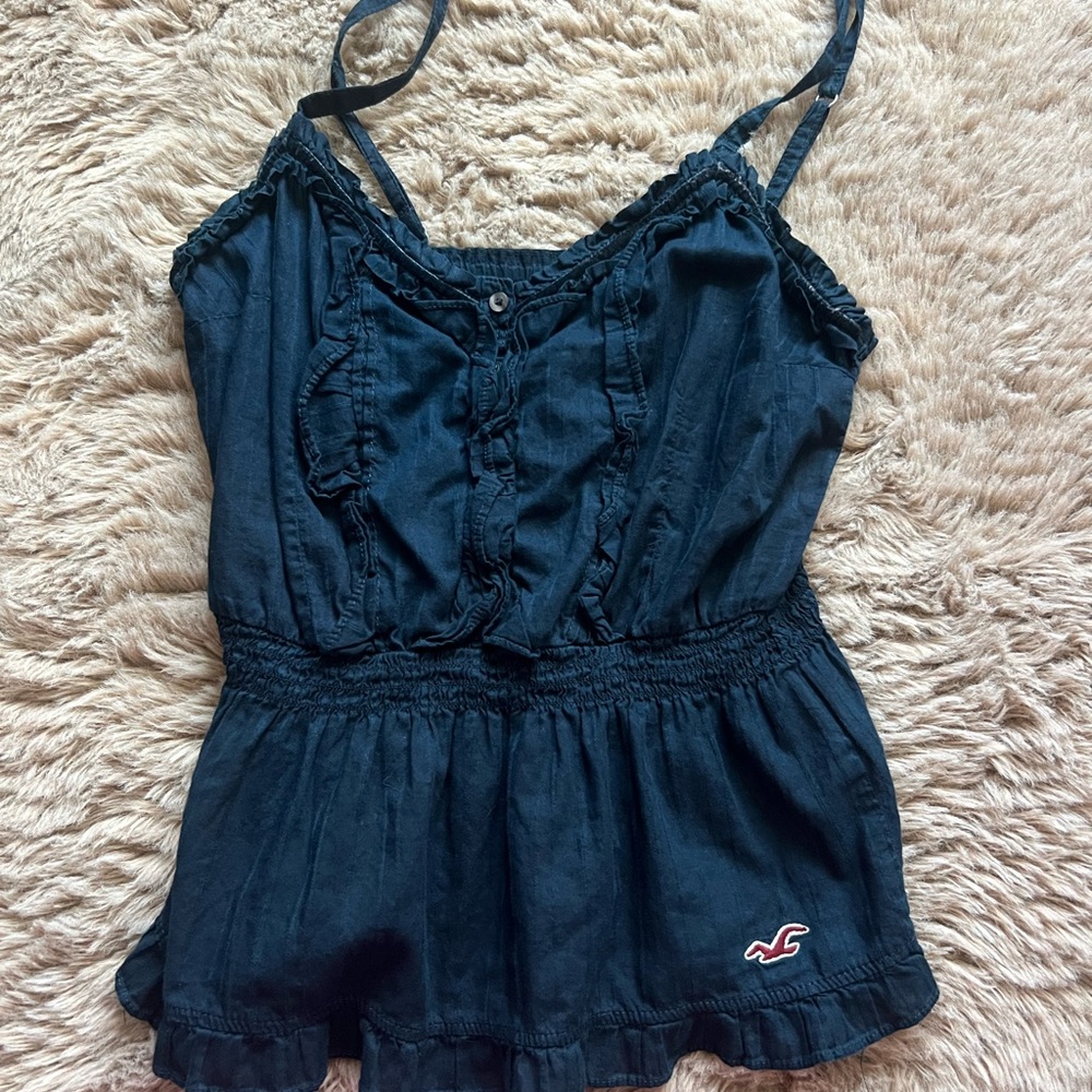 Hollister Women's Navy Ruffle Camisole